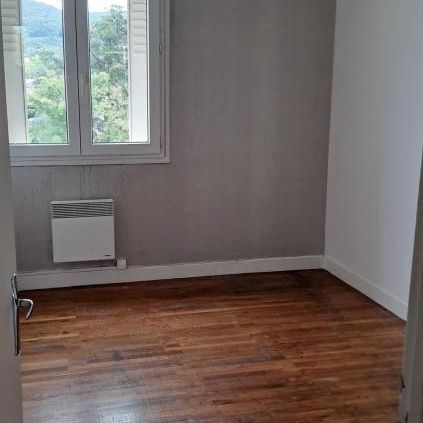 APPARTEMENT - T4 - 71 m² - SAINT MAURICE L'EXIL - Photo 4