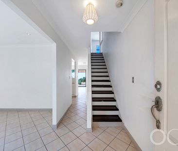 Open The Door to Modern Comfort - Photo 5