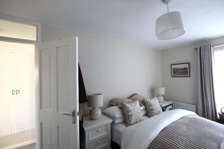 12 Camlin Park, Crumlin, BT29 4HE - Photo 3