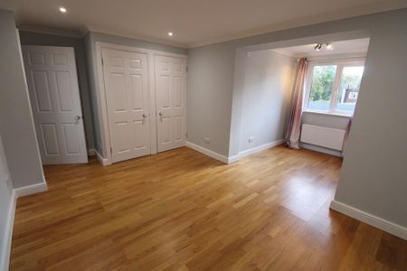 5 bedroom detached house to rent - Photo 5