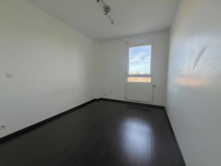 APPARTEMENT Mions - 3 pièce(s) - 64 m2 Mions (69780) Le bien en vidéo - Photo 4