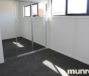 41 Tulloch Street, St Clair SA 5011 - Townhouse For Rent | Domain - Photo 5