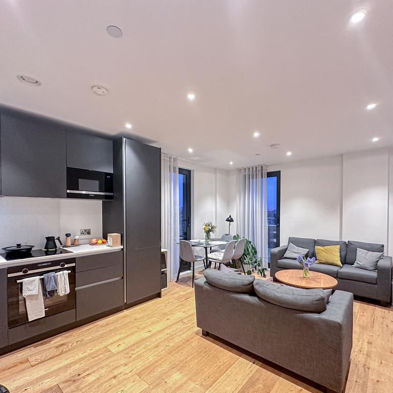 2 bedroom apartment to rent - Photo 1