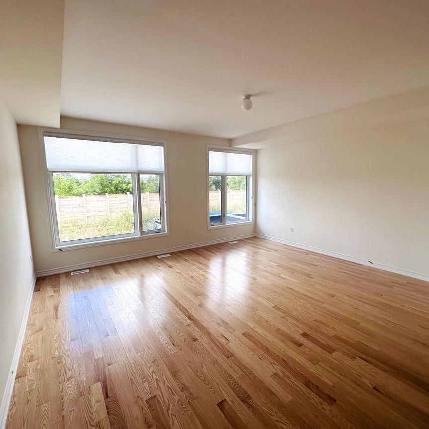 For Lease - 33 Drainie Street, Vaughan, Ontario - Photo 1