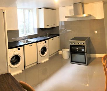 6 bedroom terraced house to rent - Photo 6