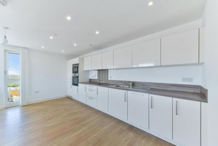 3 bedroom apartment to rent - Photo 3