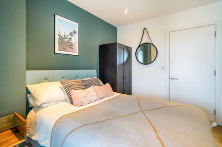 2 bedroom flat to rent - Photo 4