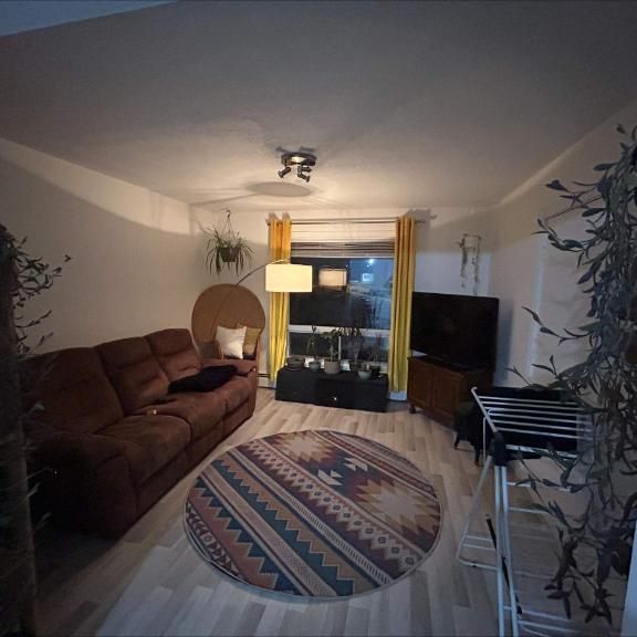 2 CH - 1 SDB - Windsor - $950 /mo - Photo 1