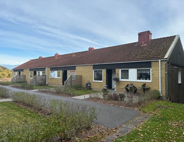 Boråsvägen, Kinna - Photo 1