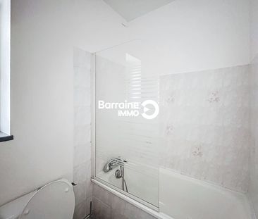 Location appartement à Brest, 2 pièces 47.55m² - Photo 2