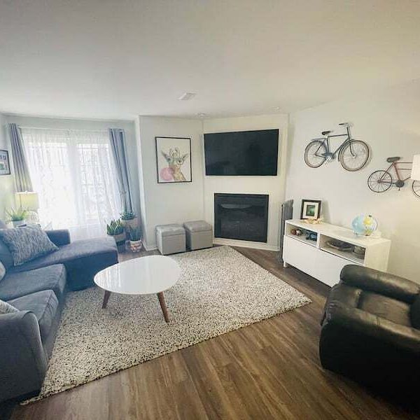 268 Meadowbreeze Drive - Photo 1