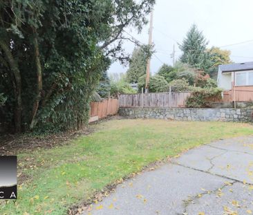 796 Blythwood Dr, North Vancouver - Photo 1
