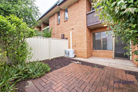Modern Two-Bedroom Townhouse in Popular South Dubbo - Photo 5