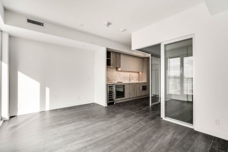 For Lease - 2020 Bathurst Street Unit# 516, Toronto, Ontario - Photo 4