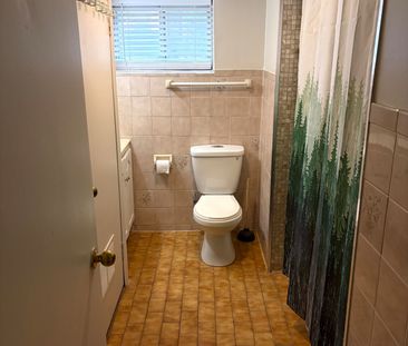 For Lease - 187 Geoffrey Street Unit# Basement, Toronto, Ontario - Photo 5