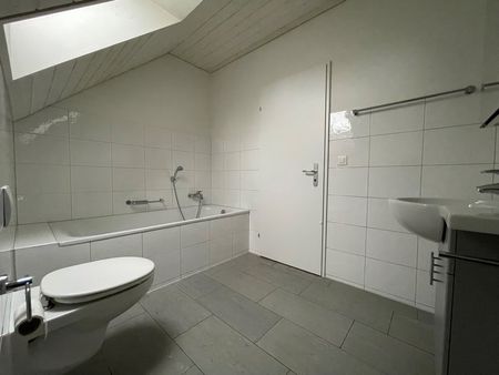 4.5 Zimmer, 140 m², 2. Stock - Foto 3