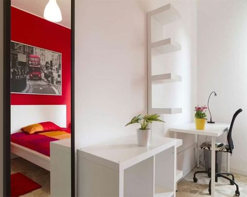 Via Salvatore Barzilai, Milan, Lombardy 20146 - Photo 1