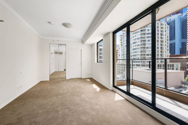 Comfortable Studio in a Prime Central Sydney Location - Photo 1
