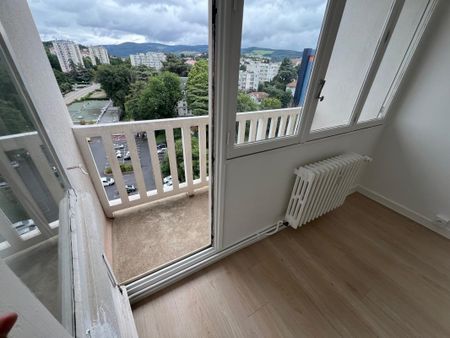 Joli F3 rafraîchit 62m2 avec BALCONS, PARKING et CAVE à louer secteur Richelandière - Photo 4