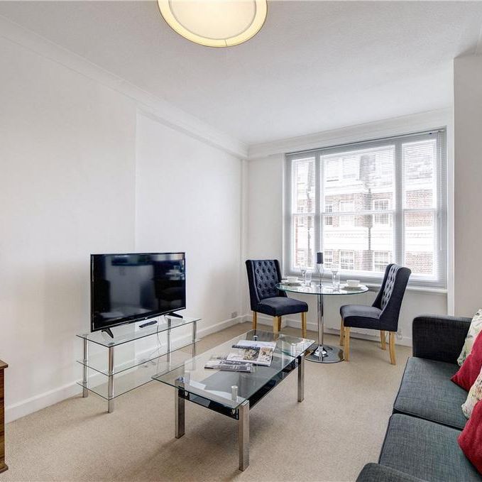 Studio to rent - Photo 1