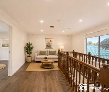 Spacious Family Living in a Quiet Court Location - Photo 2