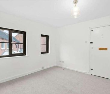 Feckenham Court, Feckenham,high Street, Redditch, B96 - Photo 1