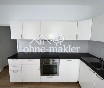 Moderne 2-RW mit Balkon und Einbauküche - Photo 1