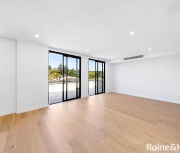 Luxury Penthouse Living in Rose Bay - Photo 1