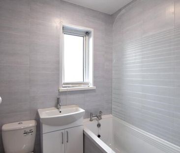 16 Dunraven Parade, Belfast, BT5 6BT - Photo 5