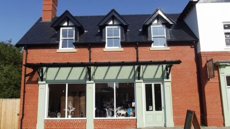 Flat A, Goodyear House, Tattershall Road, Woodhall Spa, LN10 6QJ - Photo 2