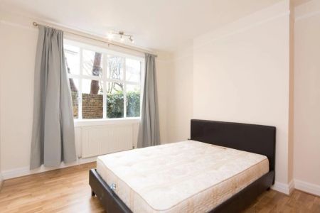 2 Bedroom Flat - Photo 4