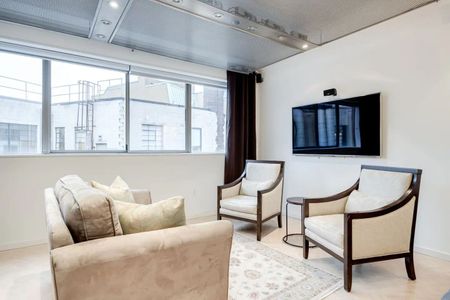 For Lease - 160 Bedford Road Unit# 307, Toronto, Ontario - Photo 3