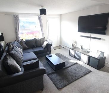 2 bedroom cottage to rent - Photo 1