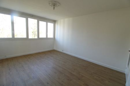 Location Appartement 4 pièces 72m² ORVAULT 44700 - Photo 5
