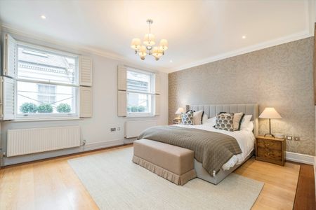 Roland Way, South Kensington, SW7 - Photo 3