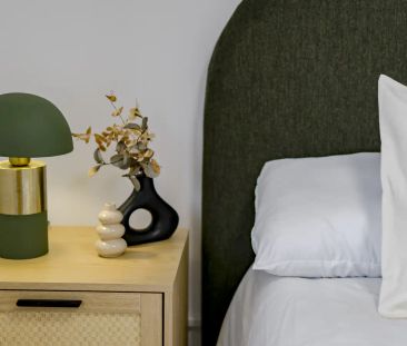 Room in a shared 5-bedroom apartment for rent in Almendrales. - Foto 5