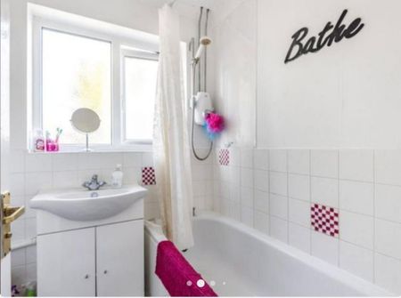 1 bedroom semi-detached house to rent - Photo 3