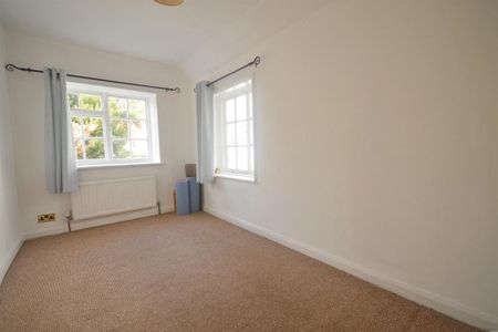 2 bedroom terraced house to rent - Photo 3