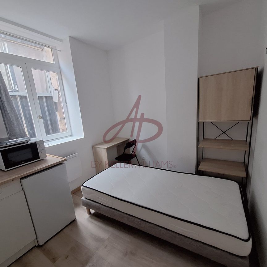 Location Appartement 1 pièce 14m² ROUBAIX 59100 - Photo 1