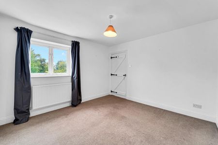 3 bedroom detached house to rent - Photo 5