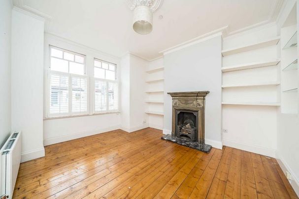 4 bedroom terraced house to rent - Photo 1