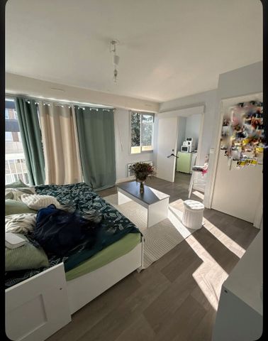 à louer - t1 avec balcon - ifs , - Photo 4