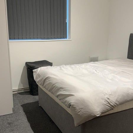 Room in a Shared Flat, Southport Close, CV3 - Photo 1
