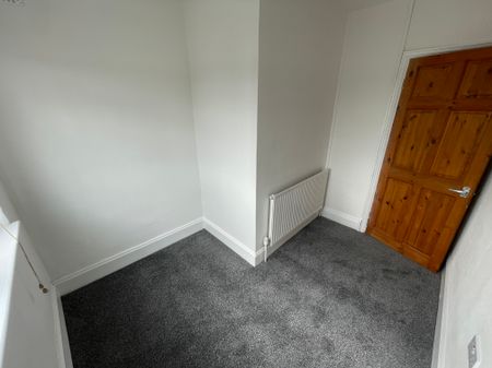 The Crescent, LE18 1HW, Leicester - Photo 5