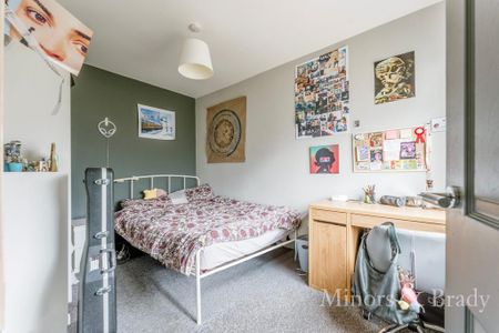 6 bedroom terraced house to rent - Photo 5