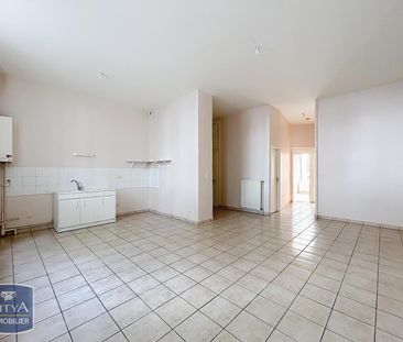 Location Appartement 3 pièces 69m² LYON 3ème - Photo 3