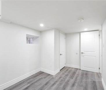 18 MOUNTAIN Street Unit# 3, Grimsby, Ontario, L3M3J8 - Photo 4