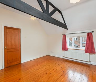 3 bedroom detached house to rent - Photo 2