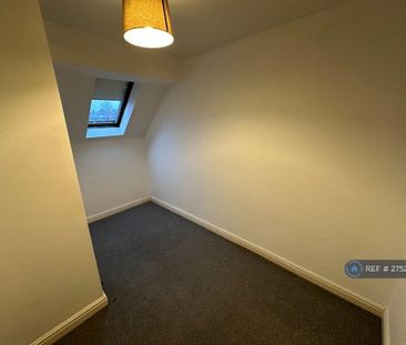 3 bedroom terraced house to rent - Photo 4