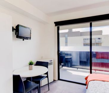 Standard 1 Bedroom - Photo 2